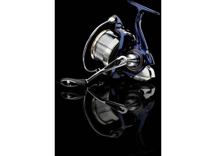 Mulineta feeder Daiwa TDR Distance 25QD