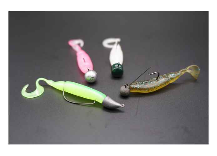 SHAD TAILGUNR CURLY 2.5 6.3cm 206 Golden Shiner