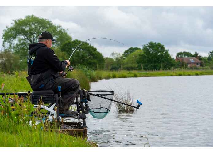 Method Feeder Preston ICS Dura Flat, Medium, 45g