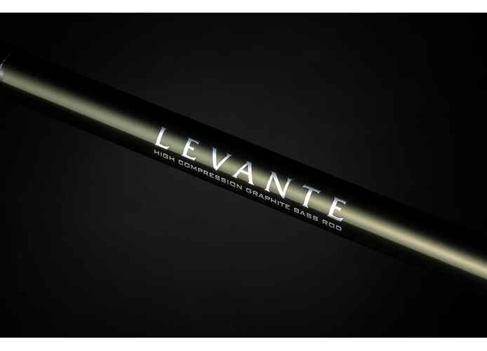 MEGABASS LEVANTE JP F3-67LV BAITCAST 204cm 3.5-14gr